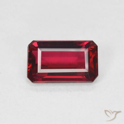 1.57ct Naturel Rouge intense Rubis, Taille émeraude, VVS-VS