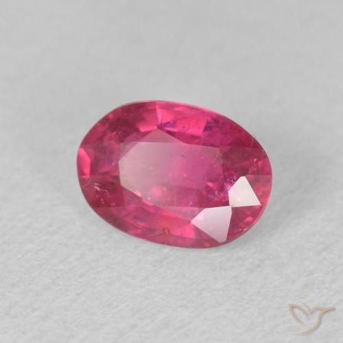 Rubis Rouge léger naturelle ovale, 0.98 ct, VS
