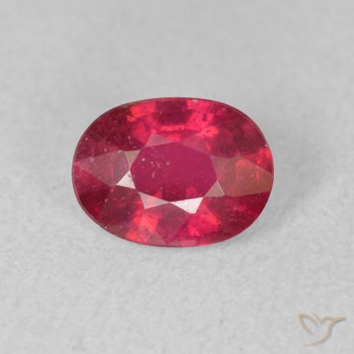 0.99ct Naturel Rouge léger Rubis, ovale, VS
