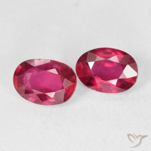 Shop natural 2.03ct Cramoisi profond Rubis gems, ovale, from Mozambique at GemSelect. In stock, global shipping!