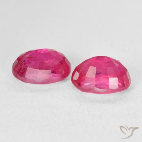 Shop natural 2.91ct Magenta profond Rubis gems, ovale, from Mozambique at GemSelect. In stock, global shipping!