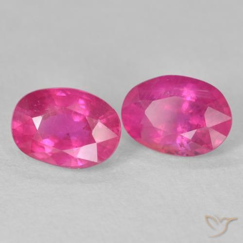 Shop natural 3.70ct Medium Dark-Pink Rubis gems, ovale, from Mozambique at GemSelect. In stock, global shipping!