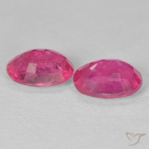 Shop natural 3.31ct Rose vif Rubis gems, ovale, from Mozambique at GemSelect. In stock, global shipping!