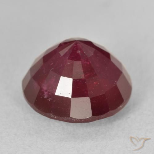 Rubis Rouge foncé naturelle Tour, 5.73 ct, VS-SI