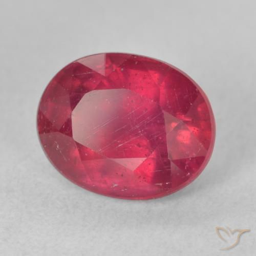 Rubis Rouge Rosâtre naturelle ovale, 4.15 ct, VS-SI
