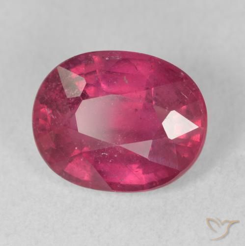 Rubis Rouge moyen naturelle ovale, 3.51 ct, VS-SI