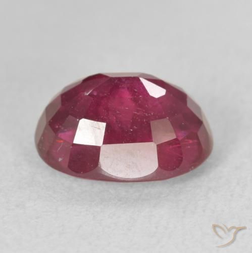 Rubis Rouge Rosâtre naturelle ovale, 4.20 ct, VS-SI