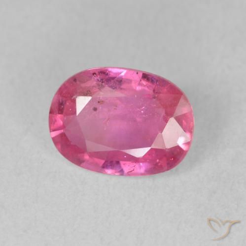 Rubis Medium Dark-Pink naturelle ovale, 1.63 ct, VS-SI