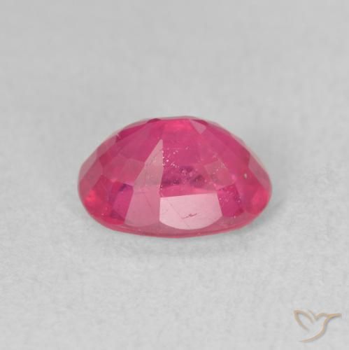 Rubis Magenta profond naturelle ovale, 1.83 ct, VS-SI