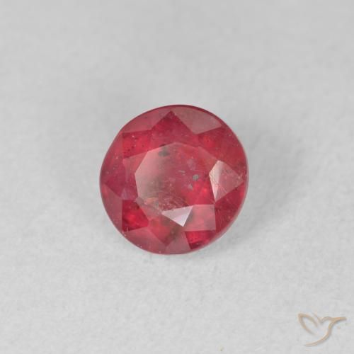 Rubis Rouge moyen naturelle Tour, 1.45 ct, VS-SI