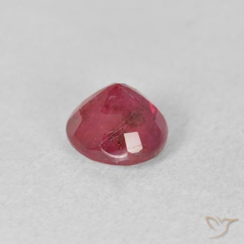 Rubis Rouge moyen naturelle Tour, 1.45 ct, VS-SI