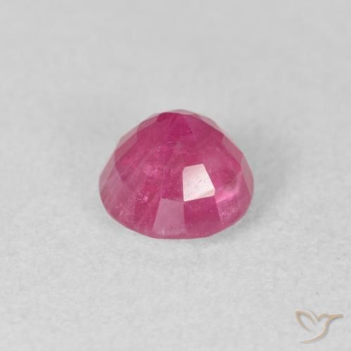 Rubis Rouge moyen naturelle Tour, 1.79 ct, VS-SI