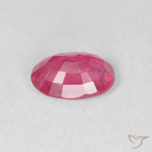 Rubis Magenta profond naturelle ovale, 1.47 ct, VS-SI