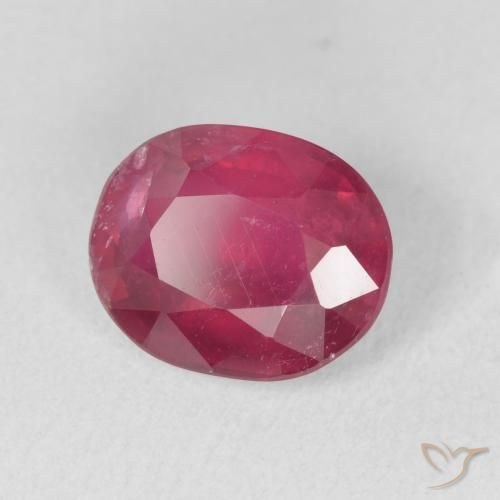 Rubis Cramoisi profond naturelle ovale, 3.36 ct, VS-SI