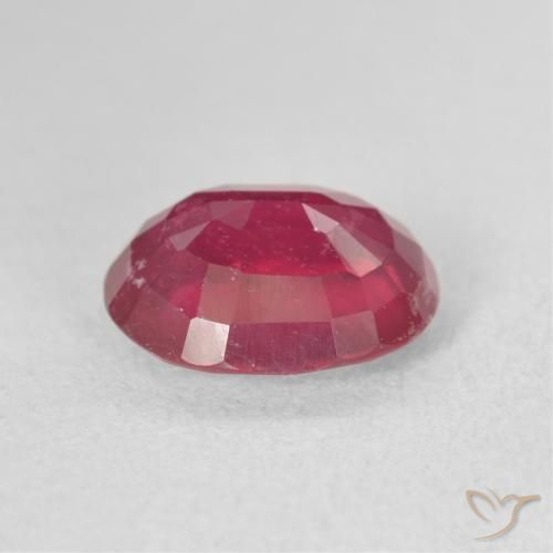 Rubis Cramoisi profond naturelle ovale, 3.36 ct, VS-SI
