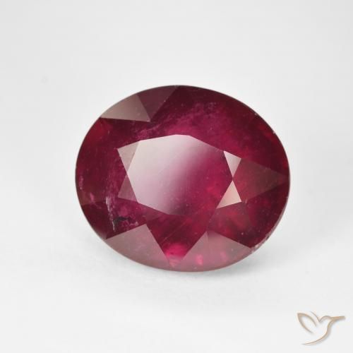 Rubis Vin rouge profond naturelle ovale, 15.28 ct, VS