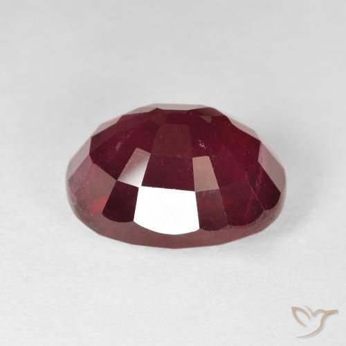 Rubis Rouge vif naturelle ovale, 16.54 ct, VS