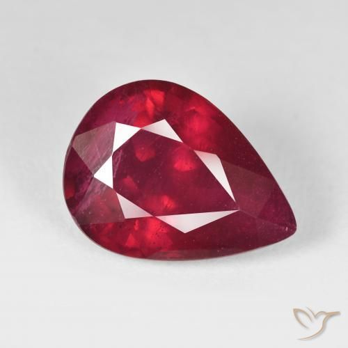 Rubis Rouge sang naturelle En forme de poire, 12.94 ct, VS
