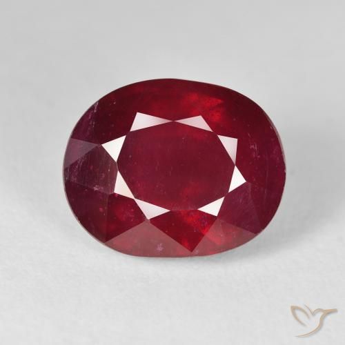 13.61ct Naturel Rouge vif Rubis, ovale, VS