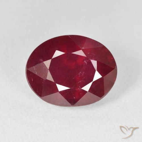 5.72ct Naturel Rouge foncé Rubis, ovale, VS