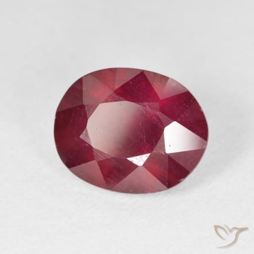 Rubis Rouge moyen naturelle ovale, 5.88 ct, VS