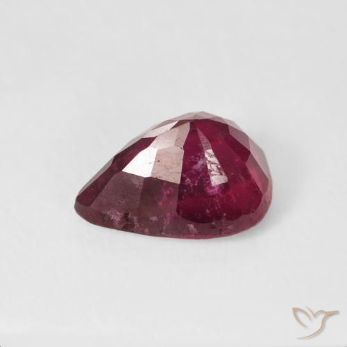 Rubis Cramoisi profond naturelle En forme de poire, 2.72 ct, VS