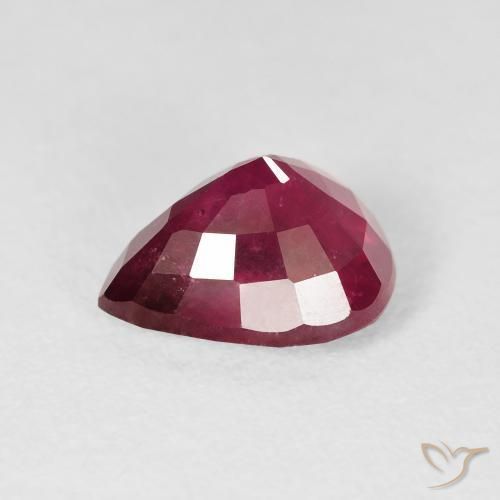 Rubis Rouge Rosâtre naturelle En forme de poire, 3.57 ct, VS