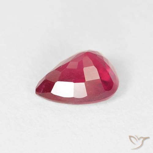 Rubis Cramoisi profond naturelle En forme de poire, 1.04 ct, VS-SI