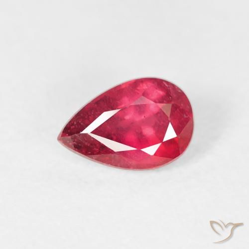Rubis Cramoisi profond naturelle En forme de poire, 0.71 ct, VS-SI