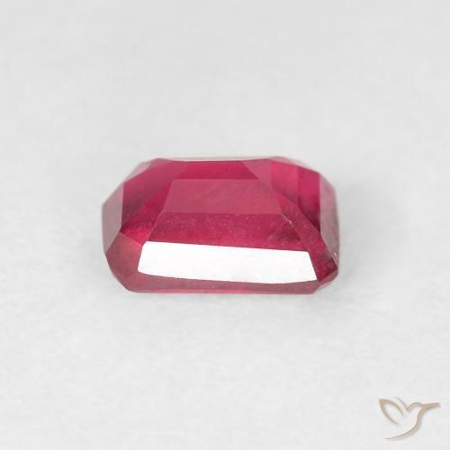 Rubis Rouge moyen naturelle Octogone / coupe Émeraude, 0.98 ct, VS