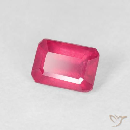Rubis Rouge moyen naturelle Octogone / coupe Émeraude, 0.82 ct, VS
