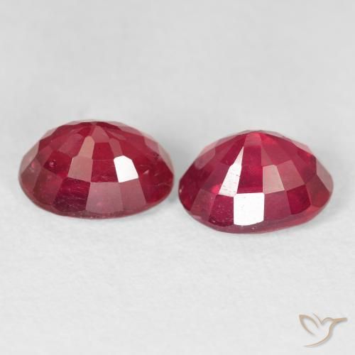Shop natural 4.15ct Cramoisi profond Rubis gems, ovale, from Madagascar at GemSelect. In stock, global shipping!