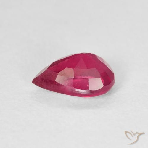 Rubis Medium Dark-Red naturelle En forme de poire, 0.95 ct, VS-SI