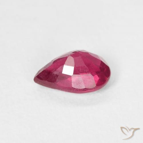 Rubis Rouge léger naturelle En forme de poire, 0.89 ct, VS-SI