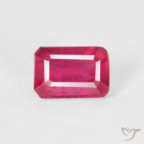 1.03ct Naturel Rouge léger Rubis, Taille émeraude, VS