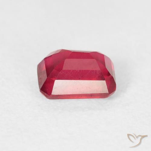 Rubis Rouge moyen naturelle Octogone / coupe Émeraude, 0.97 ct, VS