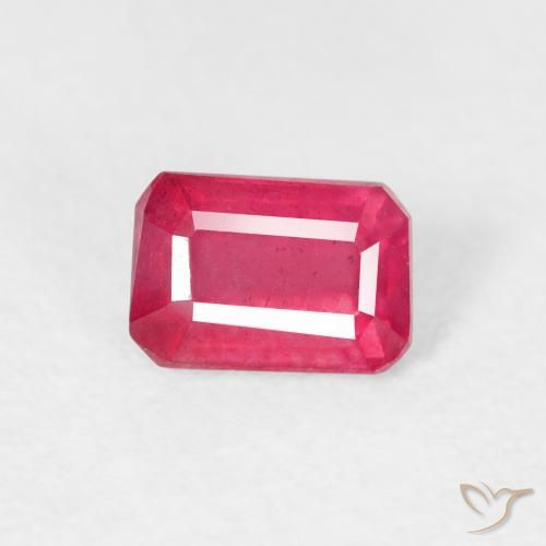 0.87ct Naturel Rouge moyen Rubis, Taille émeraude, VS