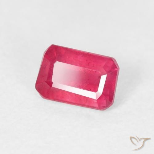 Rubis Rouge moyen naturelle Octogone / coupe Émeraude, 0.87 ct, VS
