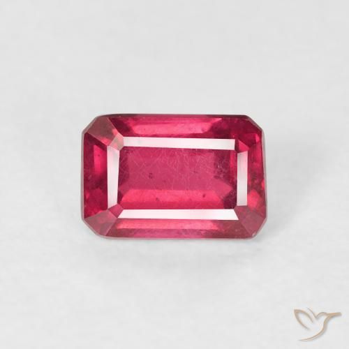 0.90ct Naturel Rouge Rosâtre Rubis, Taille émeraude, VS