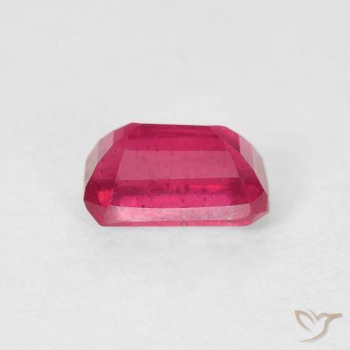 Rubis Rouge moyen naturelle Octogone / coupe Émeraude, 0.82 ct, VS