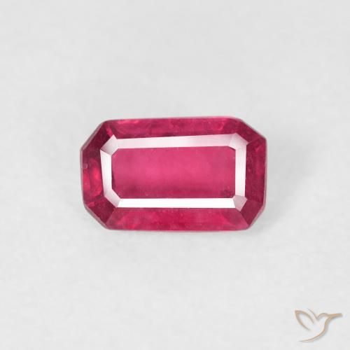 0.61ct Naturel Rouge moyen Rubis, Taille émeraude, VS