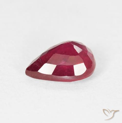 Rubis Rouge foncé naturelle En forme de poire, 1.61 ct, VS-SI