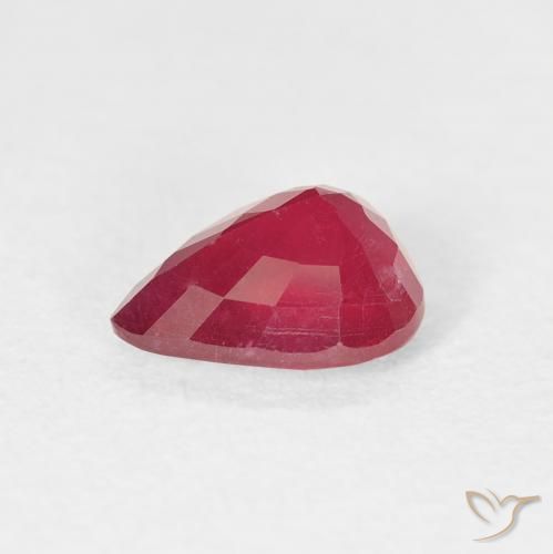 Rubis Rouge moyen naturelle En forme de poire, 1.50 ct, VS-SI