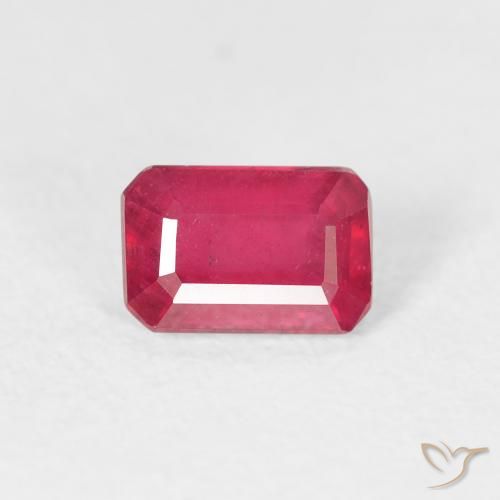 0.90ct Naturel Rouge Rosâtre Rubis, Taille émeraude, VS