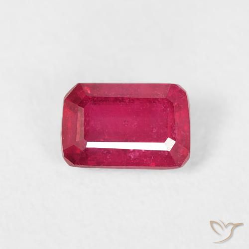 0.84ct Naturel Rouge léger Rubis, Taille émeraude, VS