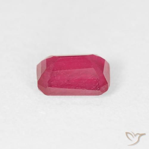 Rubis Rouge moyen naturelle Octogone / coupe Émeraude, 0.86 ct, VS