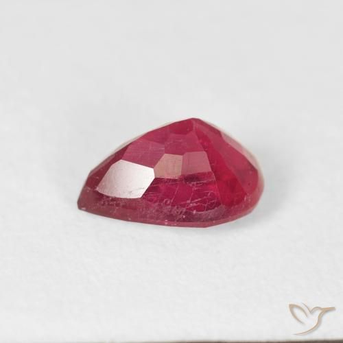 Rubis Rouge léger naturelle En forme de poire, 0.91 ct, VS-SI
