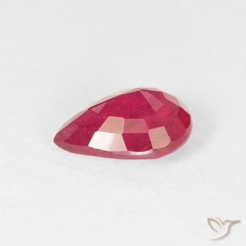 Rubis Cramoisi profond naturelle En forme de poire, 0.86 ct, VS-SI