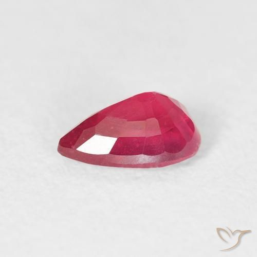 Rubis Rouge Rosâtre naturelle En forme de poire, 0.57 ct, VS