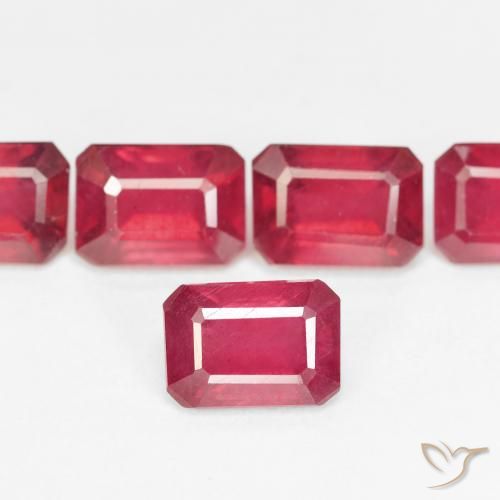 1.57ct Rouge moyen Rubis, Taille émeraude, VS